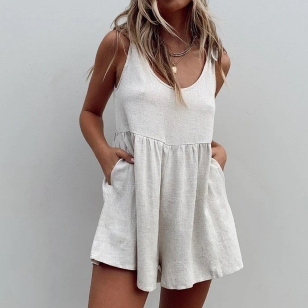 Princess Polly Oatmeal Linen Romper Bow Tie Strap Size 2 Coquette‎ Boho Fest